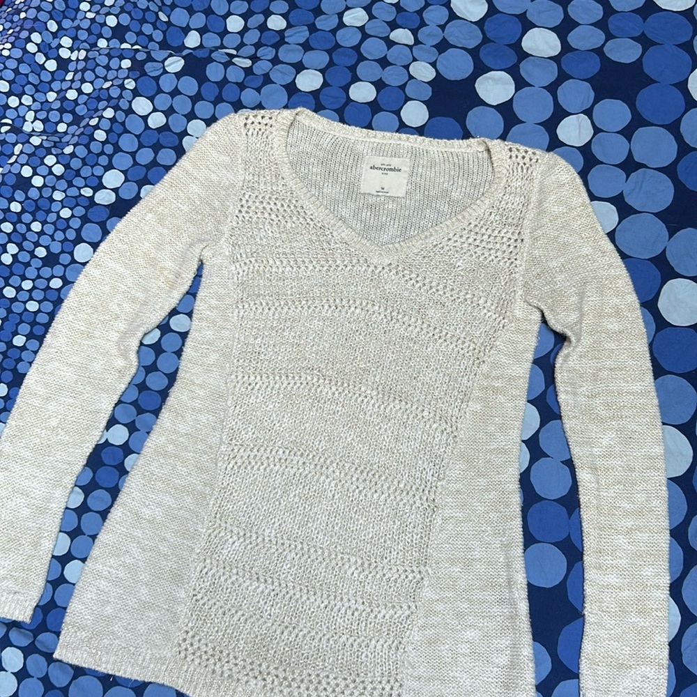 Abercrombie kids M sweater